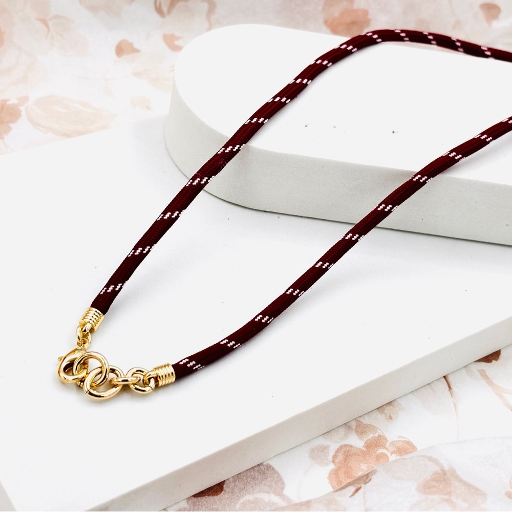 ROXANNE ASSOULIN The Happy Cord Charm Necklace burgundy Without Charm firm price - Picture 2 of 15